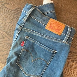Levi’s jeans